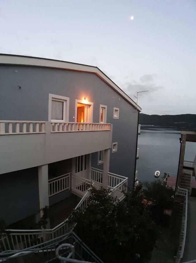 Apartments Leza Neum Buitenkant foto